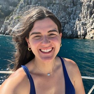 Meet your Posher, Ali